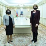 Milli Məclisin sədri Sahibə Qafarova və ölkəmizdə səfərdə olan Böyük Britaniyanın dövlət naziri xanım Vendi Morton
