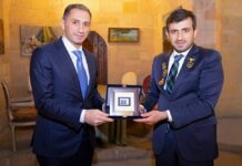 Azərbaycanla Türkiyə yüksək texnologiyalar və innovasiyalar sahəsində müzakirələr aparıb nəqliyyat, rabitə və yüksək texnologiyalar naziri Rəşad Nəbiyev və Türkiyənin “Baykar” şirkətinin texniki direktoru Selçuk Bayraktar