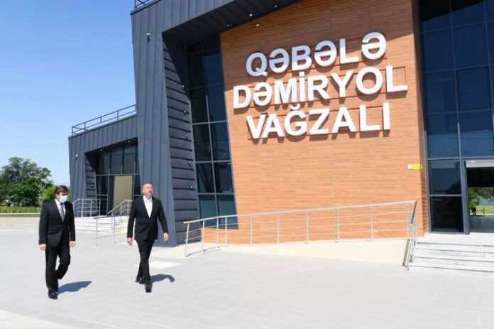 Qəbələ Dəmir yolu Vağzalı