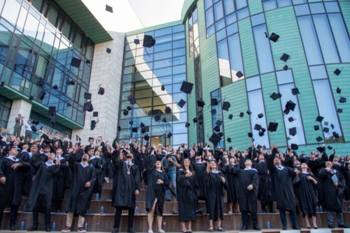 ADA Universitetində “Məzun günü” tədbirləri təşkil edilib