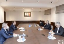 Prezident Administrasiyasının rəhbəri Avropa İttifaqının Qonşuluq və Genişlənmə üzrə Komissarı ilə görüşüb Azərbaycan Respublikası Prezidentinin Administrasiyasının rəhbəri Samir Nuriyev ölkəmizdə səfərdə olan Avropa İttifaqının Qonşuluq və Genişlənmə üzrə Komissarı Oliver Varhelyi ilə görüşüb