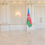 Prezident İlham Əliyev Rumıniyanın Azərbaycanda yeni təyin olunmuş səfirinin etimadnaməsini qəbul edib