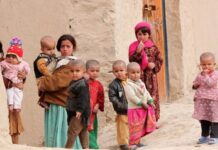 Əfqanıstanda türk mənşəli 8 uşaq acından ölüb Əfqanıstanda türk mənşəli 8 uşaq acından ölüb