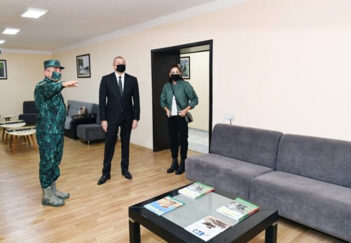 Qubadlı rayonunda Dövlət Sərhəd Xidmətinin yeni hərbi hissə kompleksinin açılışı olub