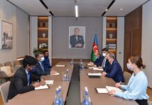 Ceyhun Bayramov Banqladeşin səfiri ilə görüşüb Xarici işlər naziri Ceyhun Bayramov Banqladeş Xalq Respublikasının ölkəmizdə yeni təyin olunmuş fövqəladə və səlahiyyətli səfiri Qousal Azam Sarkeri qəbul edib