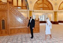 Prezident İlham Əliyev və birinci xanım Mehriban Əliyeva Yeni Günəşlidə “Xanım Fatimeyi Zəhra” məscidinin yeni binasında yaradılan şəraitlə tanış olublar “Xanım Fatimeyi Zəhra” məscidi
