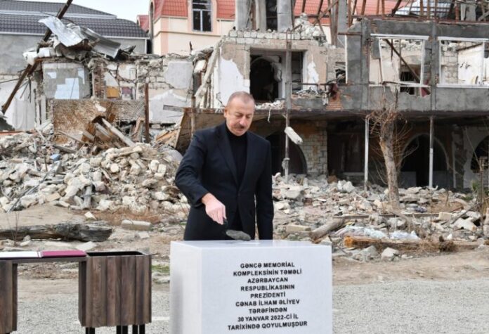 Prezident İlham Əliyev Gəncə Memorial Kompleksinin təməlini qoyub