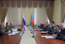 Baş Qərargah rəisi Rusiya Quru Qoşunları Baş Komandanının müavini ilə görüşüb Azərbaycan Ordusunun Baş Qərargah rəisi general-polkovnik Kərim Vəliyev Rusiya Federasiyası Silahlı Qüvvələrinin Quru Qoşunları Baş Komandanının sülhməramlı fəaliyyət üzrə müavini general-polkovnik Aleksey Kimin rəhbərlik etdiyi nümayəndə heyəti ilə görüşüb