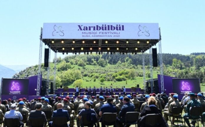 “Xarıbülbül” festivalı