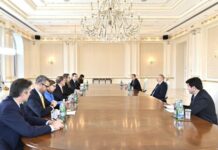 Prezident İlham Əliyev ABŞ Dövlət katibi köməkçisinin müavininin başçılıq etdiyi nümayəndə heyətini qəbul edib Azərbaycan Respublikasının Prezidenti İlham Əliyev aprelin 27-də Amerika Birləşmiş Ştatlarının (ABŞ) Dövlət katibi köməkçisinin Qafqaz məsələləri, regional münaqişələr və Cənubi Avropa məsələləri üzrə müavini Erika Olsonun başçılıq etdiyi nümayəndə heyətini qəbul edib