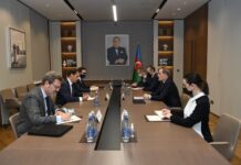 NATO Azərbaycan və Ermənistan arasında münasibətlərin normallaşması prosesini dəstəkləyir Aprelin 28-də xarici işlər naziri Ceyhun Bayramov NATO Baş katibinin Qafqaz və Mərkəzi Asiya üzrə xüsusi nümayəndəsi Xavyer Kolominanı qəbul edib