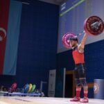 İsa Rüstəmov ağır atletika üzrə Azərbaycan çempionu