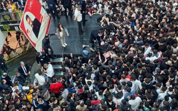 DİN Bakıda blogerlə görüş zamanı pandemiya qaydalarının pozulması ilə bağlı açıqlama verib