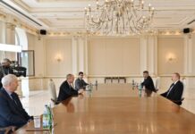 Prezident İlham Əliyev İsrailin kənd təsərrüfatı və kənd yerlərinin inkişafı nazirini qəbul edib Azərbaycan Respublikasının Prezidenti İlham Əliyev mayın 17-də İsrailin kənd təsərrüfatı və kənd yerlərinin inkişafı naziri Oded Foreri qəbul edib