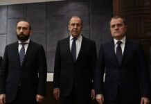 Azərbaycan, Rusiya və Ermənistan XİN başçılarının görüşü olub Azərbaycan Respublikasının xarici işlər naziri Ceyhun Bayramov, Rusiya Federasiyasının xarici işlər naziri Serqey Lavrov və Ermənistan Respublikasının xarici işlər naziri Ararat Mirzoyan