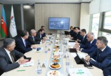 Baş nazir Əli Əsədov Ələt Azad İqtisadi Zonasında və Bakı Beynəlxalq Dəniz Ticarət Limanında görülən işlərlə tanış olub, qarşıda duran məsələlər müzakirə edilib Baş nazir Əli Əsədov Ələt Azad İqtisadi Zonasında və Bakı Beynəlxalq Dəniz Ticarət Limanında görülən işlərlə tanış olub, qarşıda duran məsələlər müzakirə edilib