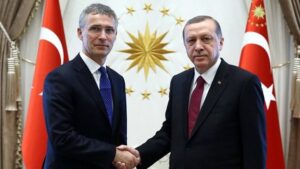 Türkiyə prezidenti Rəcəb Tayyib Ərdoğan və NATO-nun baş katibi Yens Stoltenberq