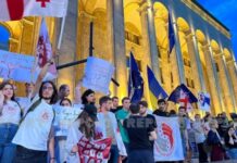 Gürcüstanda aksiyaçılar Baş nazirin istefasını tələb edir
