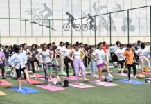 Bakıda açıq yoqa dərsi təşkil edilib açıq yoqa dərsi