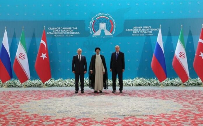 Tehranda Astana üçlüyünün sammiti