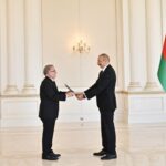 Prezident İlham Əliyev Dominikanın Azərbaycanda yeni təyin olunan səfirinin etimadnaməsini qəbul edib