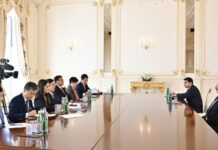 Prezident İlham Əliyev Koreya Respublikası Prezidentinin xüsusi nümayəndəsini qəbul edib Azərbaycan Respublikasının Prezidenti İlham Əliyev avqustun 25-də Koreya Respublikası Prezidentinin xüsusi nümayəndəsi, Busan şəhərinin “Ekspo 2030” Ümumdünya Sərgisinə ev sahibliyinə namizədliyini dəstək üzrə Xüsusi Komitənin sədri So Byoq Sunun başçılıq etdiyi nümayəndə heyətini qəbul edib