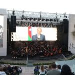 Heydər Əliyev Fondunun təşkilatçılığı ilə dünyaşöhrətli müğənni Müslüm Maqomayevin xatirə gecəsi keçirilib