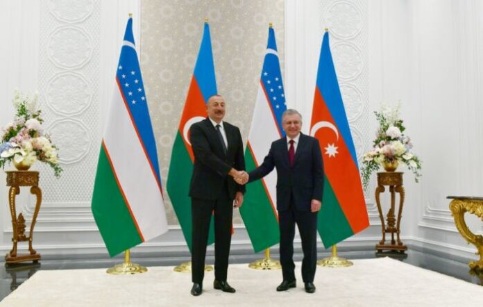 Azərbaycan Prezidenti İlham Əliyevin Özbəkistan Prezidenti Şavkat Mirziyoyev ilə görüşü