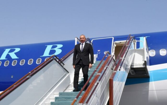 Azərbaycan Prezidenti İlham Əliyev Özbəkistana səfərə gəlib