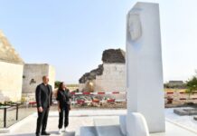 İmarət kompleksində görüləcək işlərlə tanışlıq və Xurşidbanu Natəvanın qəbirüstü abidəsinin açılışı Xurşidbanu Natəvanın qəbirüstü abidəsinin açılışı