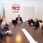 Mətbuat Şurasının Beynəlxalq Əlaqələr Komissiyasının yeni tərkibdə ilk iclası keçirilib