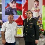 Müəllimlər Günü münasibətilə Vətən müharibəsi şəhidinin müəllim ailəsi ziyarət olunub