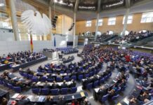 Bundestaq Qolodomoru soyqırım kimi tanıyan qətnaməni təsdiqləyib Almaniya Bundestaqı