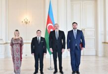 Noyabrın 24-də Azərbaycan Respublikasının Prezidenti İlham Əliyev Moldova Respublikasının ölkəmizdə yeni təyin olunan fövqəladə və səlahiyyətli səfiri Aleksandr Esaulenkonun etimadnaməsini qəbul edib