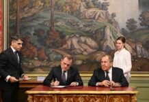 XİN Ceyhun Bayramovun Sergey Lavrovla müzakirə etdiyi məsələləri açıqlayıb Azərbaycan Xarici İşlər Nazirliyi xarici işlər naziri Ceyhun Bayramovun dekabrın 5-də Moskvada Rusiyanın xarici siyasət idarəsinin rəhbəri Sergey Lavrovla görüşdə