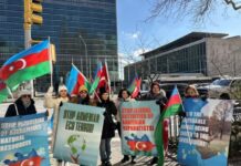 Nyu-Yorkda yaşayan azərbaycanlılar BMT-nin binası qarşısında aksiya