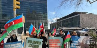 Nyu-Yorkda yaşayan azərbaycanlılar BMT-nin binası qarşısında aksiya