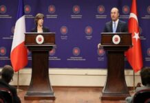 Türkiyənin xarici işlər naziri Mövlud Çavuşoğlu və Fransanın xarici işlər naziri Ketrin Kolonna