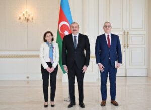 Azərbaycan Respublikasının Prezidenti İlham Əliyev yanvarın 26-da Fransa Respublikasının ölkəmizdə yeni təyin olunmuş fövqəladə və səlahiyyətli səfiri xanım Ann Buayonun etimadnaməsini qəbul edib