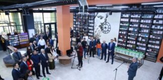BP-nin nəşr etdirdiyi dörd yeni beynəlxalq dərsliyin tərcüməsinin təqdimatı olub
