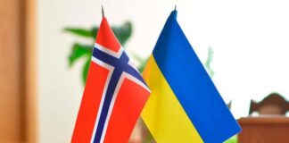Norveç və Ukrayna bayraqları