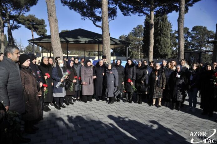 Şəhid general Polad Həşimovun və mayor Murad Məmmədovun xatirələri anılıb