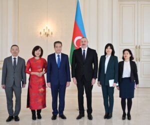 Azərbaycan Respublikasının Prezidenti İlham Əliyev fevralın 7-də Vyetnam Sosialist Respublikasının ölkəmizdə yeni təyin olunan fövqəladə və səlahiyyətli səfiri Danq Min Xoyun etimadnaməsini qəbul edib