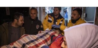 Zəlzələdən 258 saat sonra daha bir nəfər dağıntılar altından sağ çıxarılıb