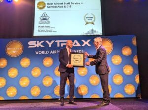 Heydər Əliyev Beynəlxalq Aeroportu növbəti dəfə nüfuzlu “Skytrax” mükafatına layiq görülüb