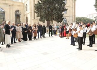Abşeron rayonunda Novruz şənliyi böyük konsert proqramı ilə davam edib