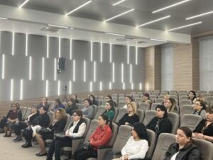 sağlamlıq imkanları məhdud imtahan iştirakçılarının fərdi nəzarətçiləri üçün xüsusi təlim