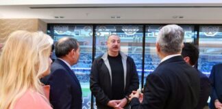 “Qalatasaray” futbol klubunun prezidenti Prezident İlham Əliyevə xatirə hədiyyələri tədqim edib