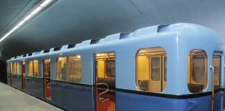 Bakı metrosunda retro vaqonlar nümayiş etdirilir