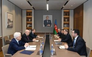 Azərbaycanın xarici işlər naziri Ceyhun Bayramov ilə Rusiya Federasiyası Prezidentinin beynəlxalq mədəniyyət əməkdaşlığı üzrə xüsusi nümayəndəsi Mixail Şvıdkoy arasında görüş keçirilib